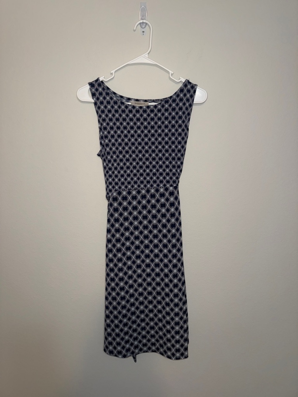 Motherhood Maternity Navy Geometric Midi Dress - Medium. T